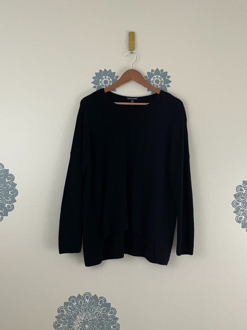 Eileen Fisher Black 100% Merino Wool Round Neck Rib Knit Sweater Size Small